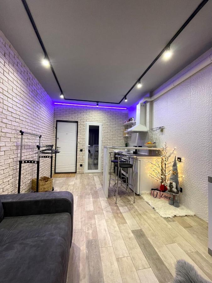 Loft_Apartment Kamianets Podilskyi Bagian luar foto