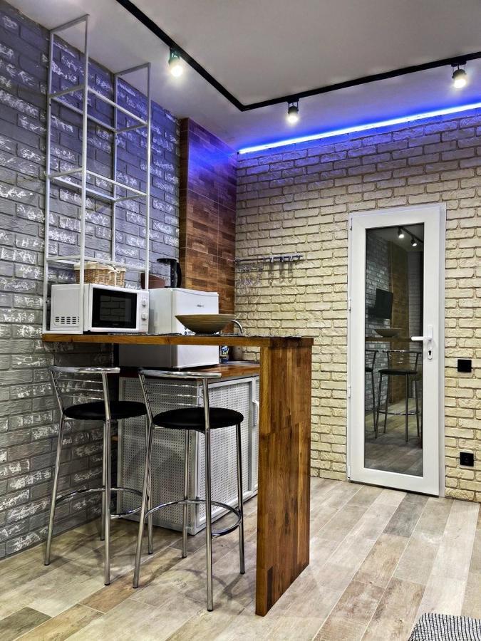 Loft_Apartment Kamianets Podilskyi Bagian luar foto